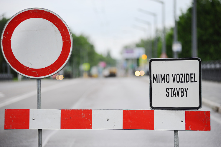 Omezení provozu - ulice Polní a Dlouhá